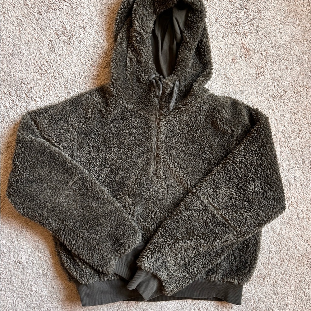 Lululemon 1/2 zip